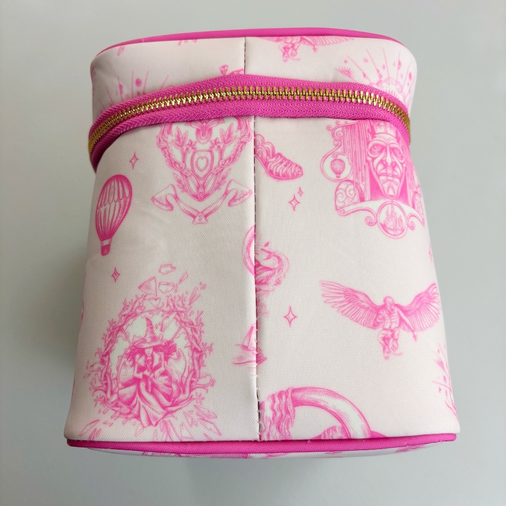 WICKED X Katie Kime Makeup Cosmetic Train Bag NWT HTF Pink Toile Glinda OZ - Picture 4 of 15